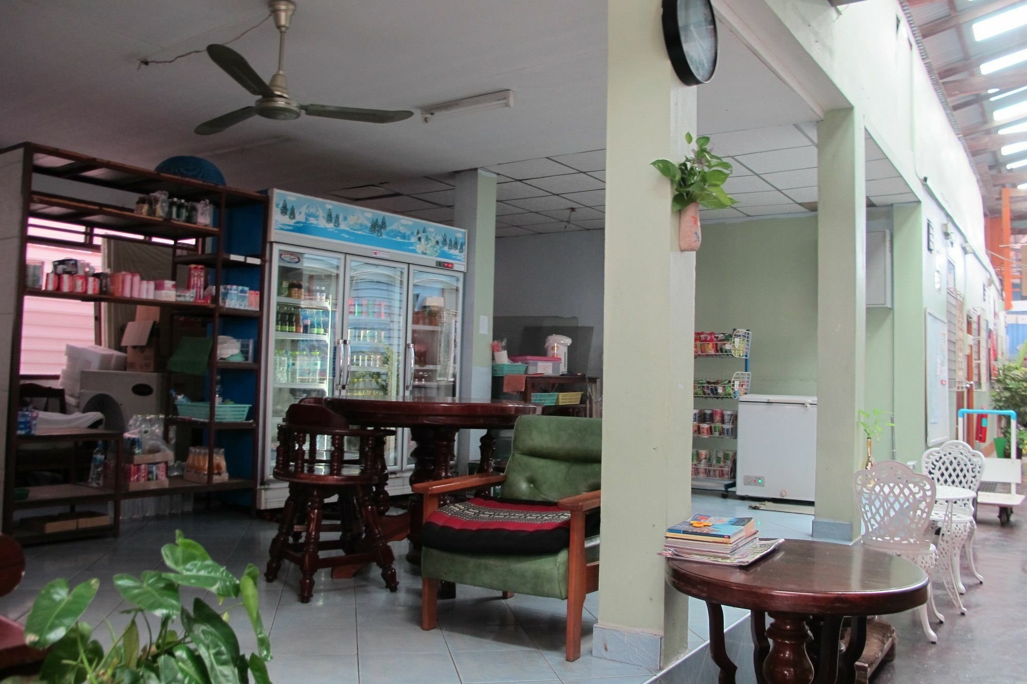 Samchai Hotel Si Racha Ngoại thất bức ảnh