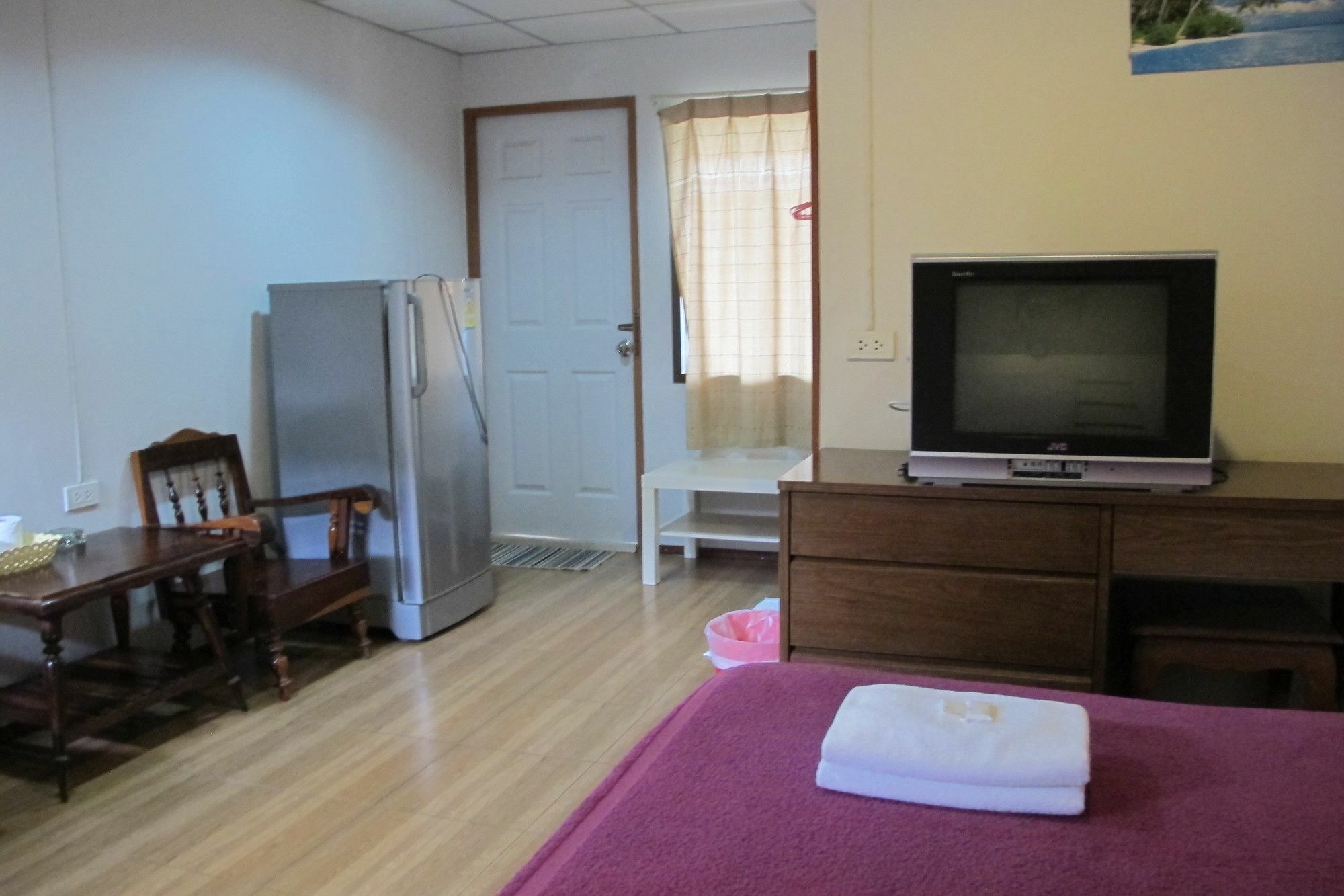 Samchai Hotel Si Racha Ngoại thất bức ảnh