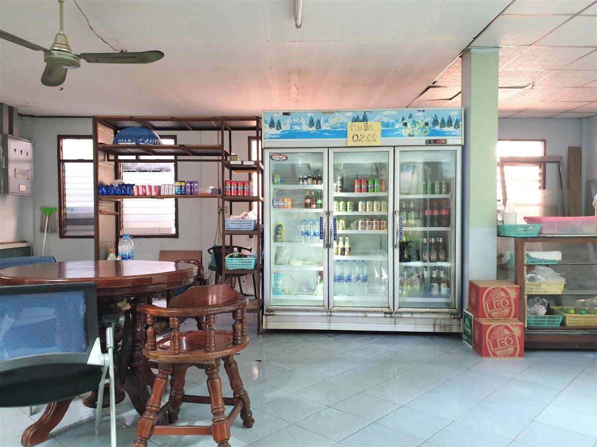 Samchai Hotel Si Racha Ngoại thất bức ảnh