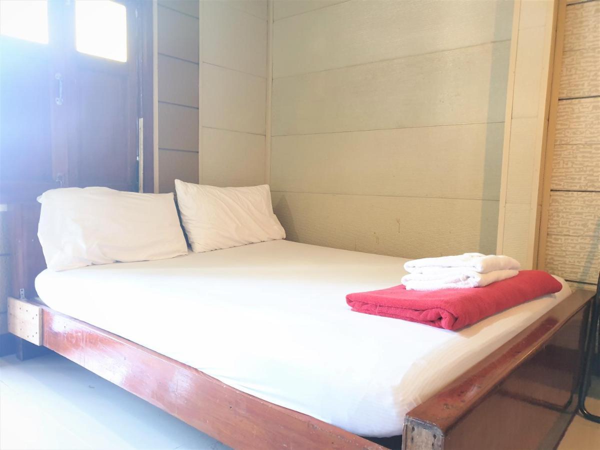Samchai Hotel Si Racha Ngoại thất bức ảnh