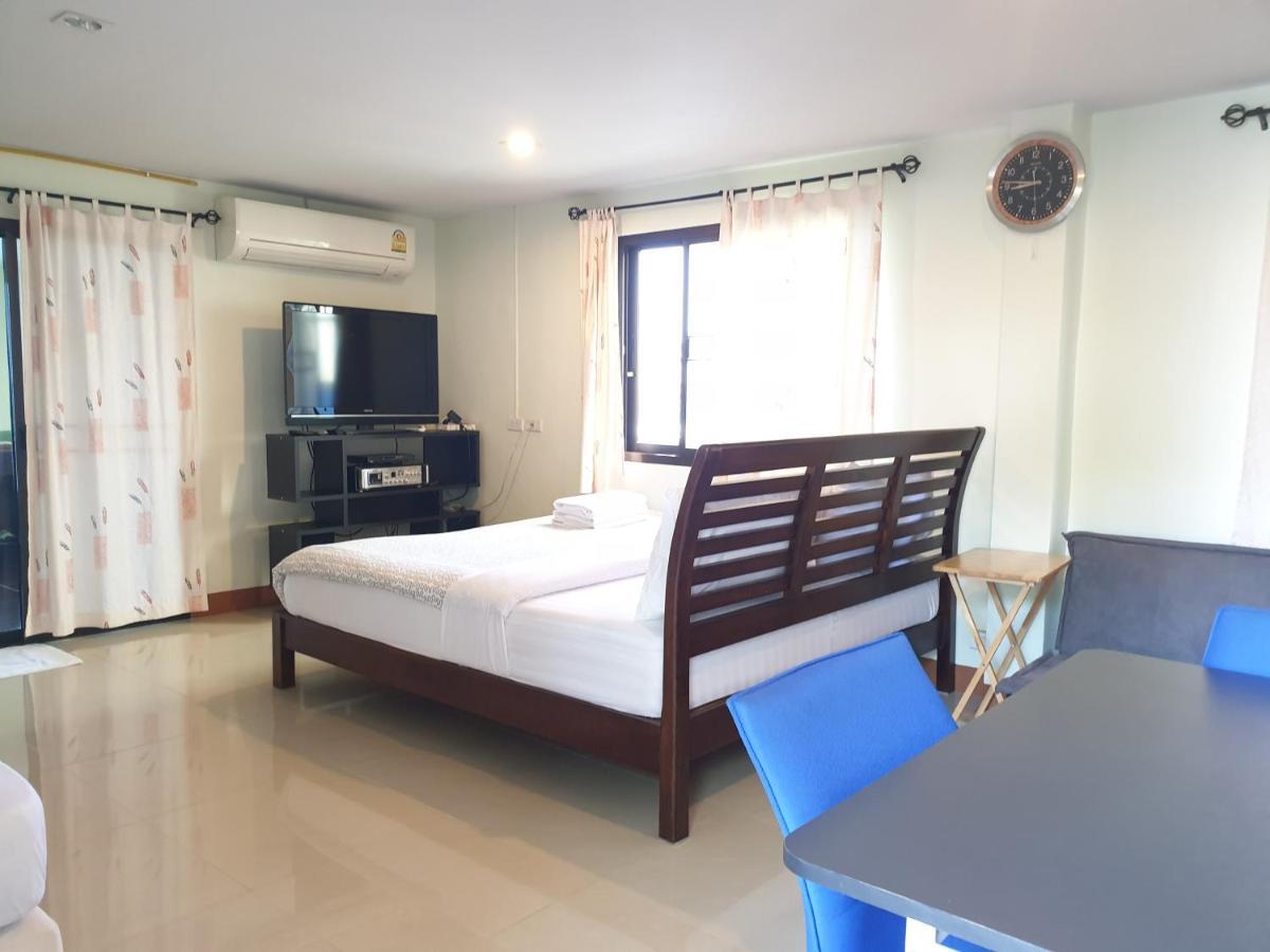 Samchai Hotel Si Racha Ngoại thất bức ảnh